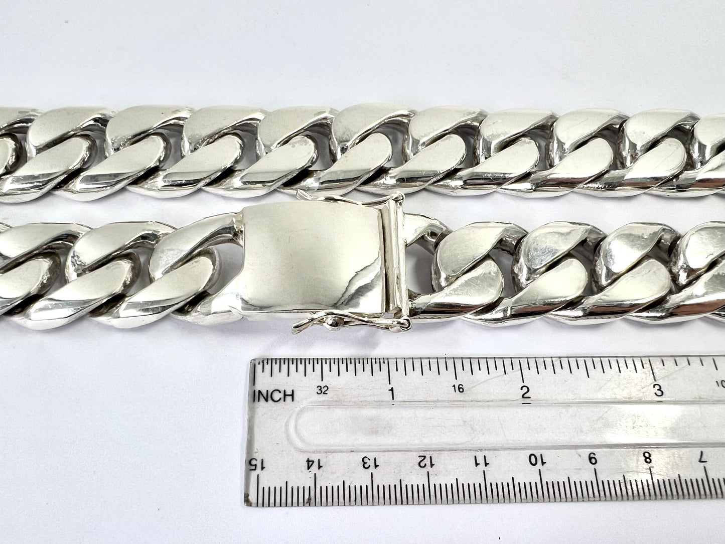 Big Taxco, Mexican 925 Sterling Silver Cuban Chain Necklace. 545 g, 55.5cm, 22"