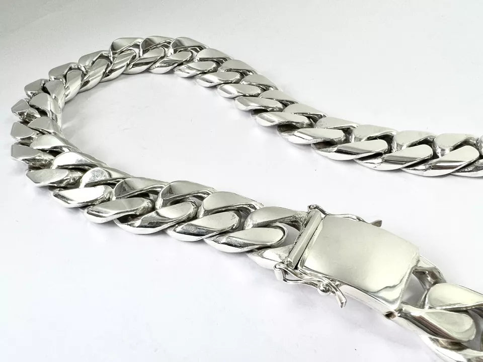Long Taxco Mexican 925 Sterling Silver Curb Chain Necklace. 26", 65cm, 645 grams